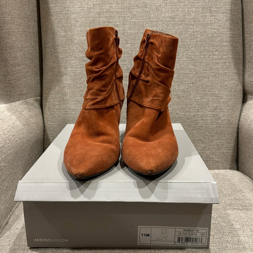 Aerosols dark rust suede booties size 11 used 2 1/2” heel  side zipper